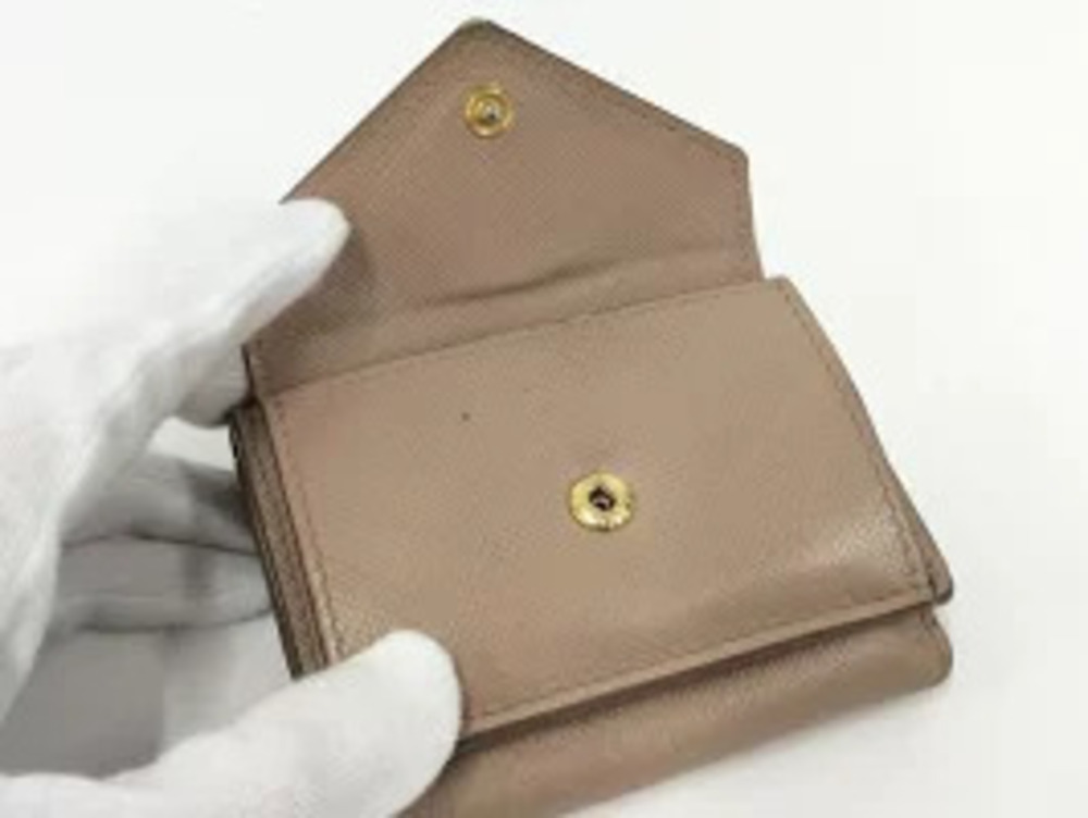 Prada Wallet Cream Leather Tri Saffiano Beige fold Cream Tan